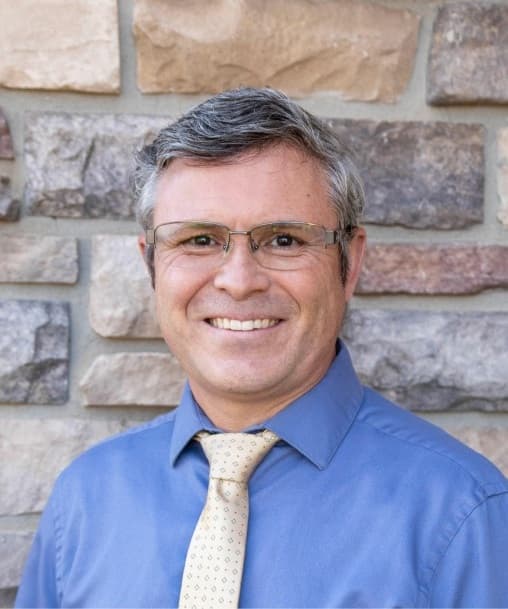 Dr. Scott Chandler